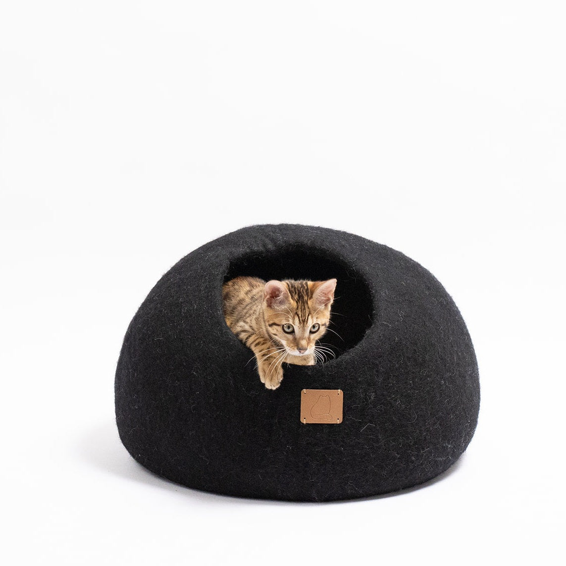Night Black | Round Style Cave