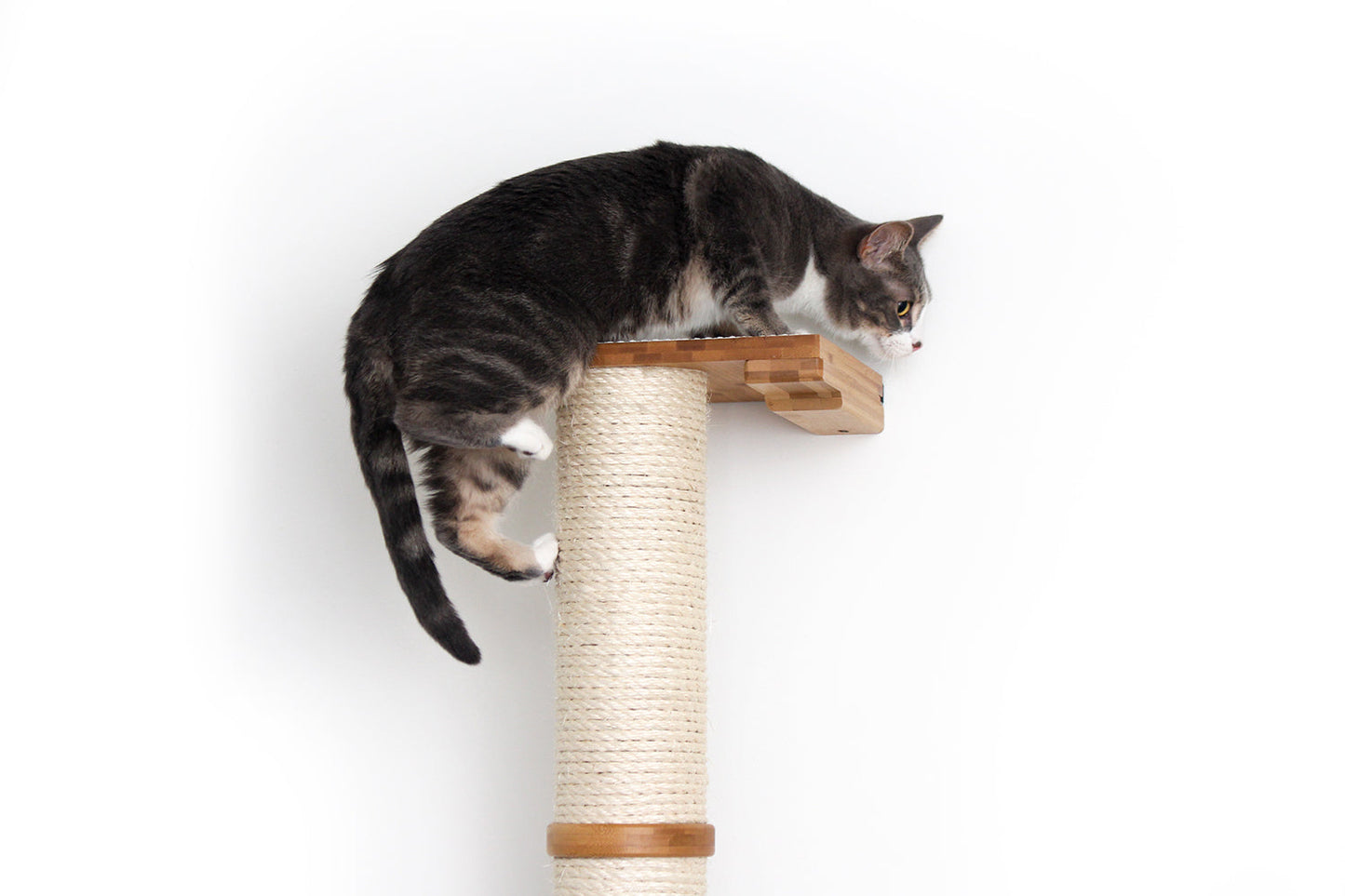 Wall Mounted Cat Scratching Pole with Sisal - Vertical Climbing Tower for Small Spaces