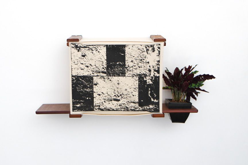 Deluxe Cat Cubby Bed- Customizable Hideaway with Accessories