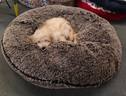 Black Shag Bagel Bed