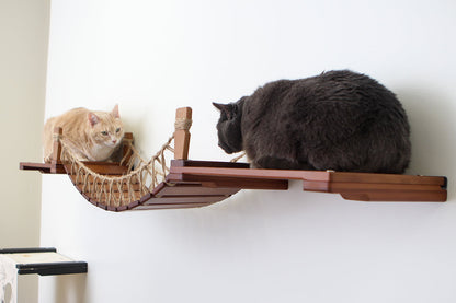 Wall-Mounted Cat Bridge - Flexible Crossing System with Safety Railings